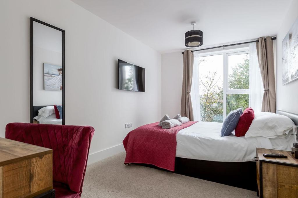 Stylish Town Centre Apartment, W Parking, Nr Beach Bournemouth Zewnętrze zdjęcie